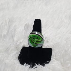 NWT Gift Gallery Glass Swirl Ring